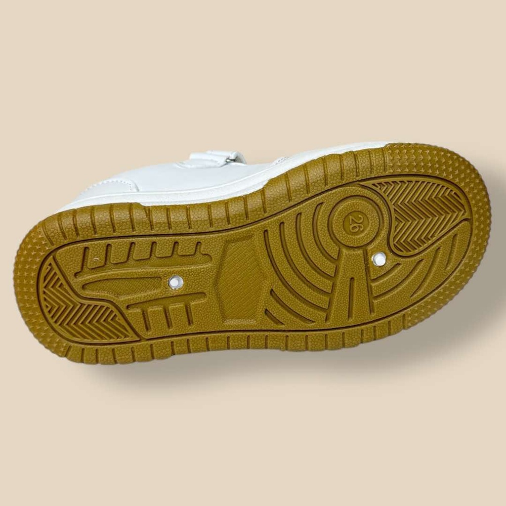 بوت أبيض للجنسين بنعل عسلي