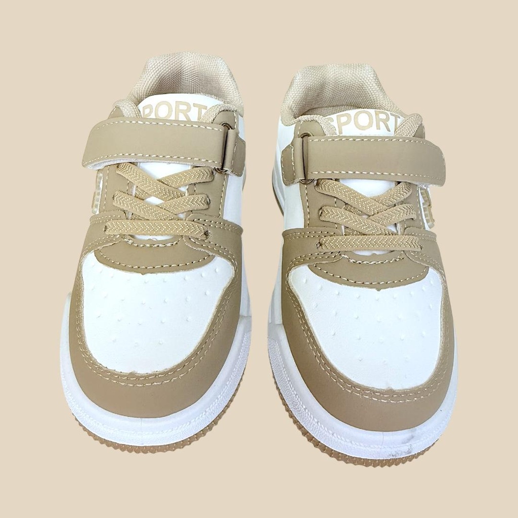 بوت ولادي عسلي مع أبيض مميز