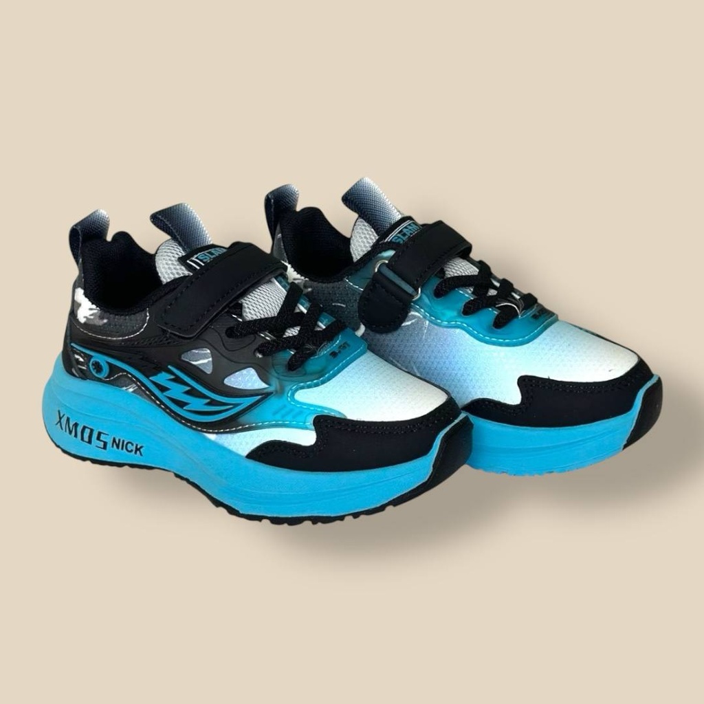 بوت مميز للجنسين بألوان مميزة