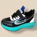 بوت ولادي بألوان الصيف المميزة