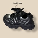 بوت ولادي أسود مع أبيض متدرج أنيق