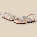 صندل بناتي بثلاث ألوان مميزة