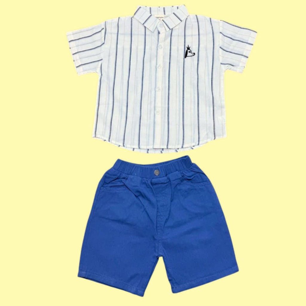 قميص ولادي أبيض مخطط