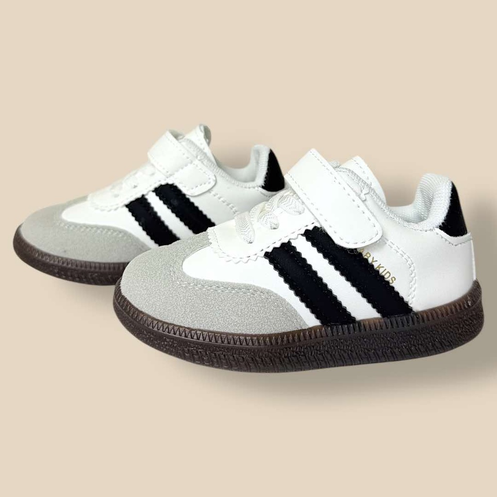 حذاء بيبي ولادي باللون السكني أو الأسود