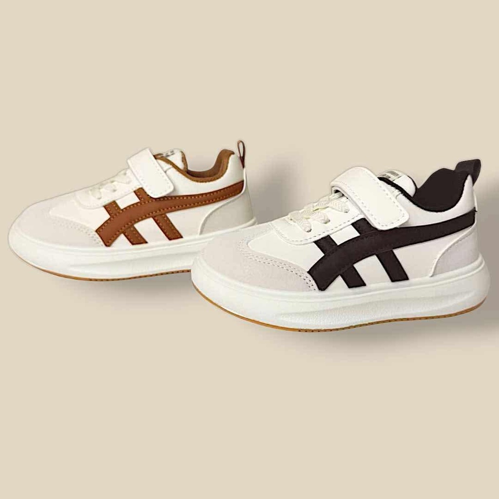 حذاء ولادي يجمع بين الرسمي والعملي