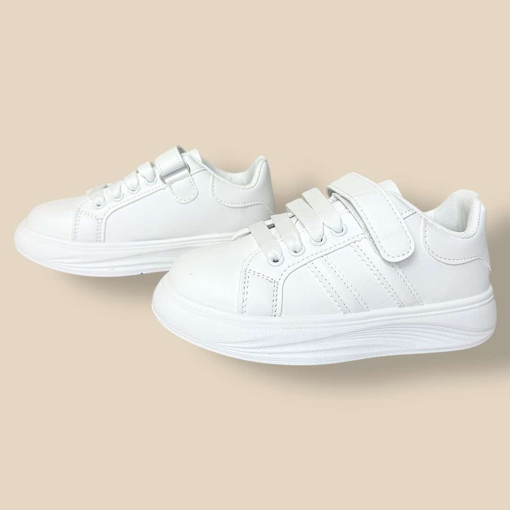 بوت أبيض بناتي سكوتش ورباط شبرة ناعم