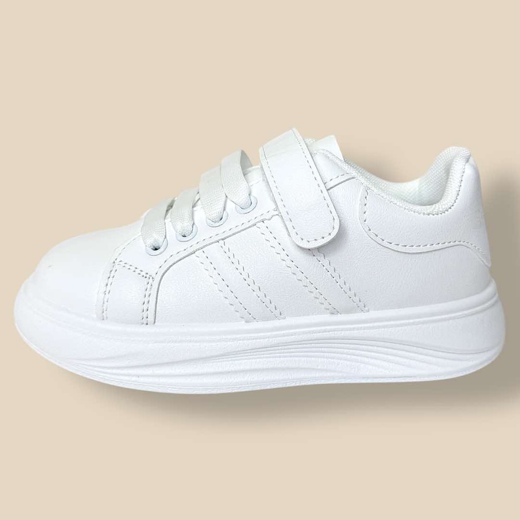 بوت أبيض بناتي سكوتش ورباط شبرة ناعم