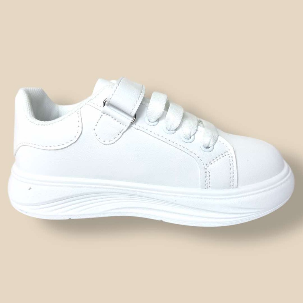 بوت أبيض بناتي سكوتش ورباط شبرة ناعم