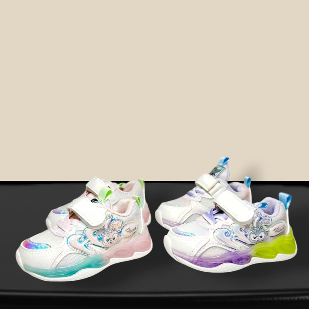 بوت نعل مضيء برسمة أرنب بلونين