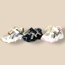 حذاء بناتي ألوان مع لمعة مميز