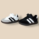 حذاء بيبي ولادي باللون السكني أو الأسود